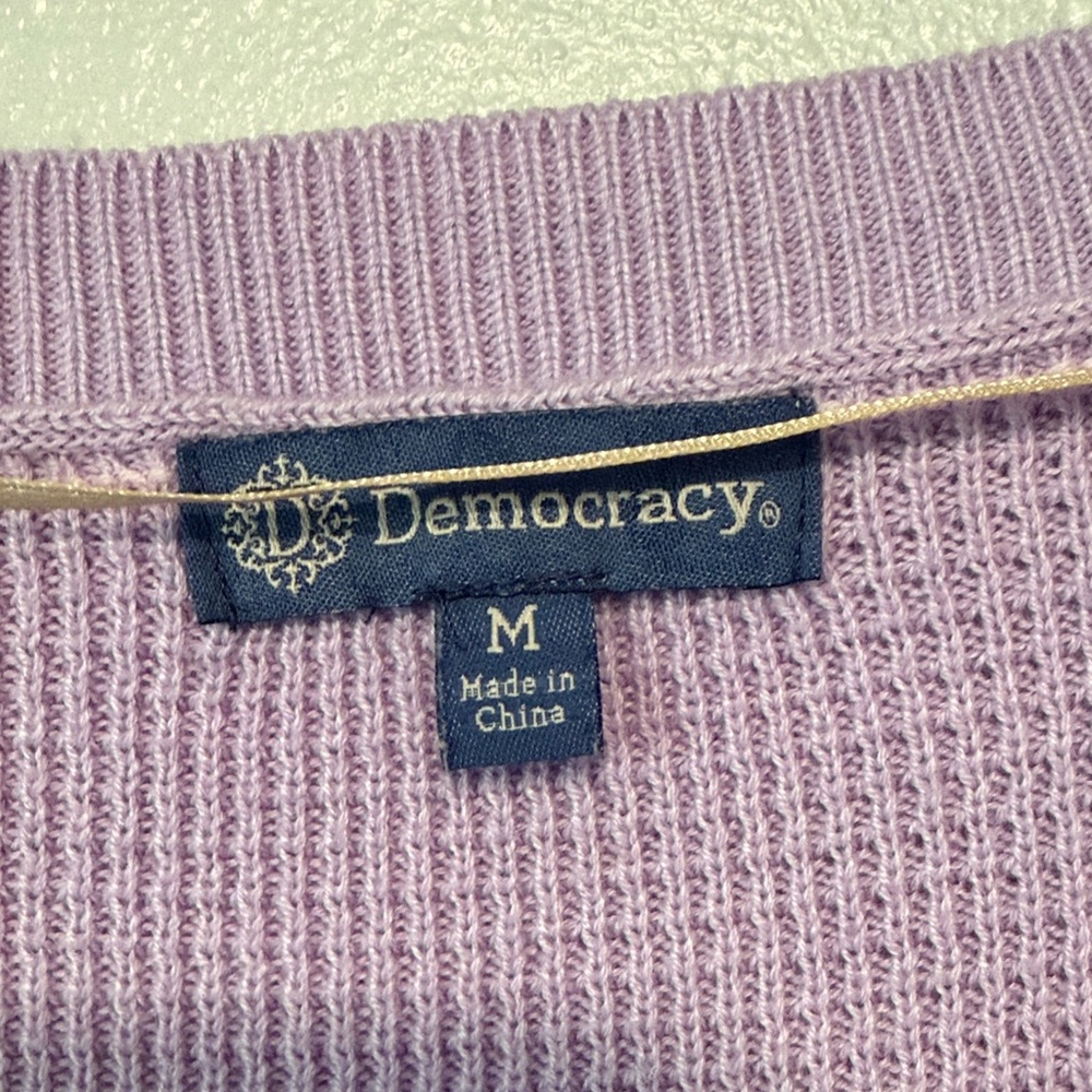 Democracy Lilac Scoop V-Notch Waffle Knit Pullover - Picture 2 of 6